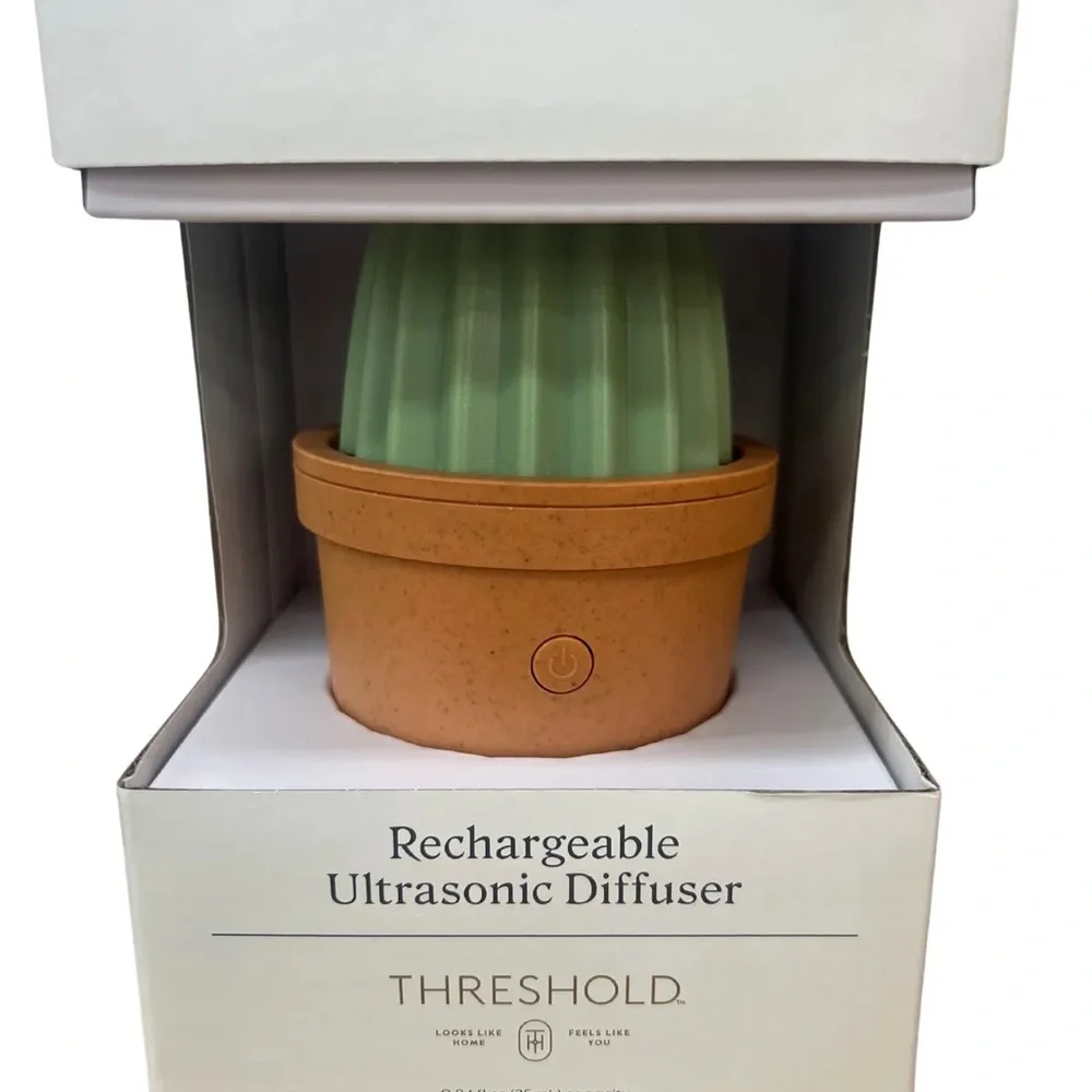 New In Box. Threshold Rechargeable Ultrasonic Diffuser. - Picture 4 of 4